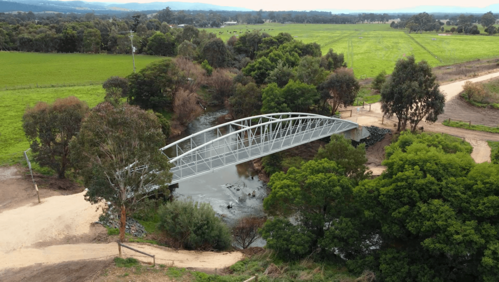 Image of new Thomson Bridge in Cowwarr, along the Gippsland Plains Rail Trail